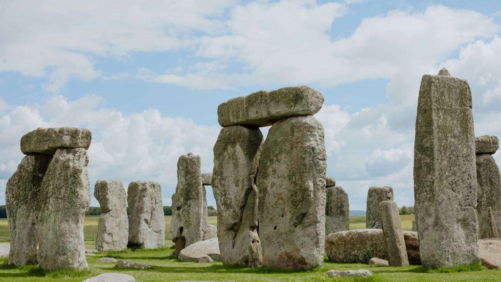 Full day tour Stonehenge from Bath UK