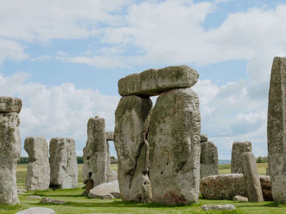 Full day tour Stonehenge from Bath UK